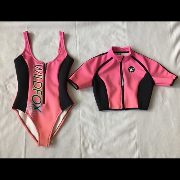 ⚡️Runway Wildfox Malibu One Piece Like New - Picture 2 of 8